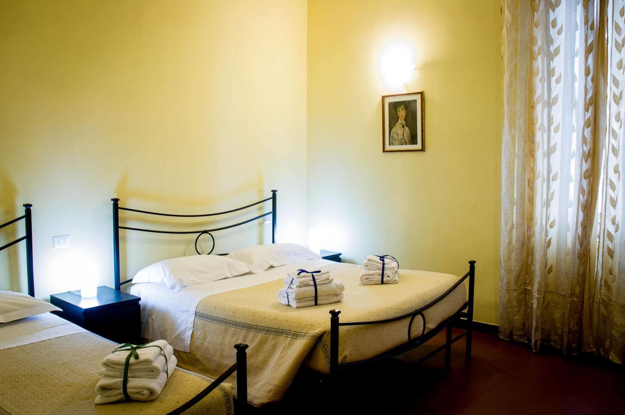 Residenza Betta Acomodação com café da manhã Florença Exterior foto